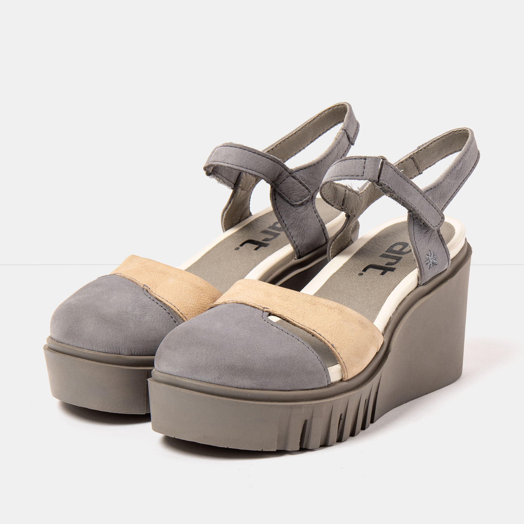 Sandalia de cuña 2083 NOBUCK DENIM-CREAM/ CATANIA color Denim-cream