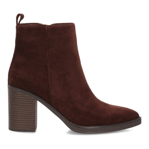Botines efecto ante con tacón ancho para mujer.