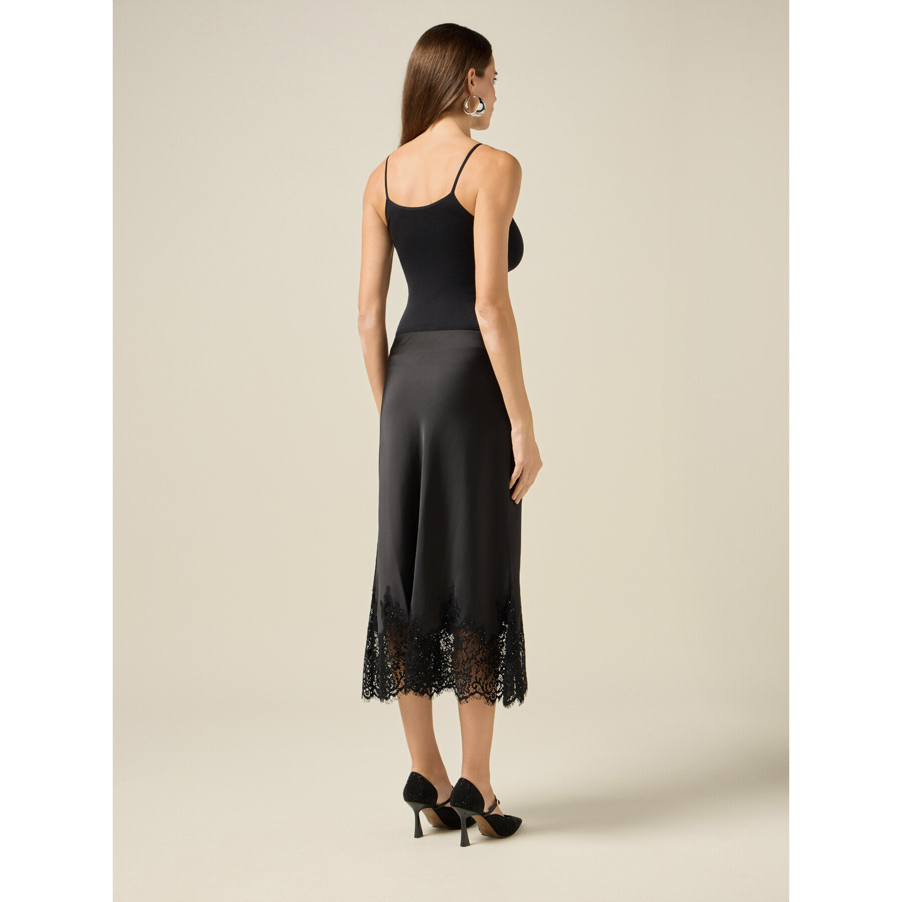 Oltre - Falda tubo de raso con encaje - Negro