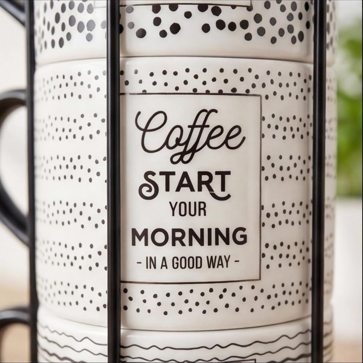 Set 4 Tazze da Caffè con Supporto in metallo, porcellana New Bone China, Manico Ergonomico, Intrecci.