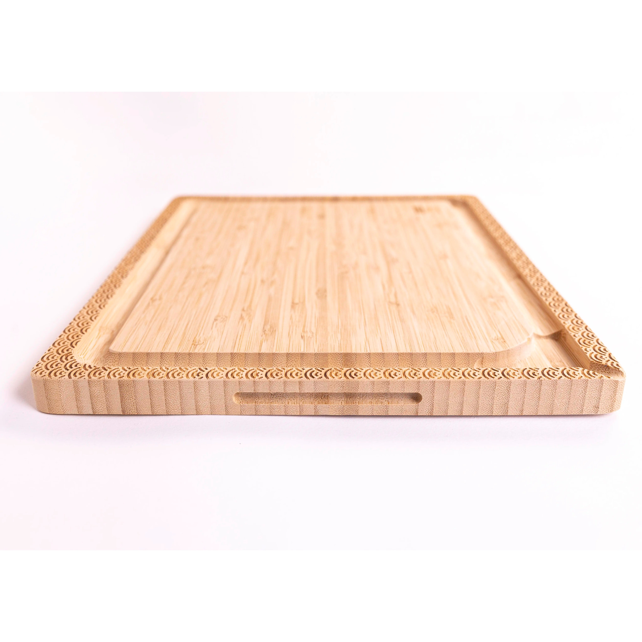 Tagliere in bambù (motivo ondulato) | Naturalmente antibatterico e antifungino (40 × 30 × 2 cm)