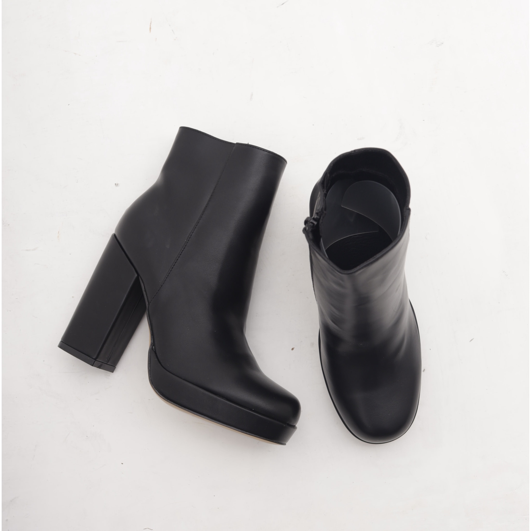 STIVALETTO TACCO ALTO NERO