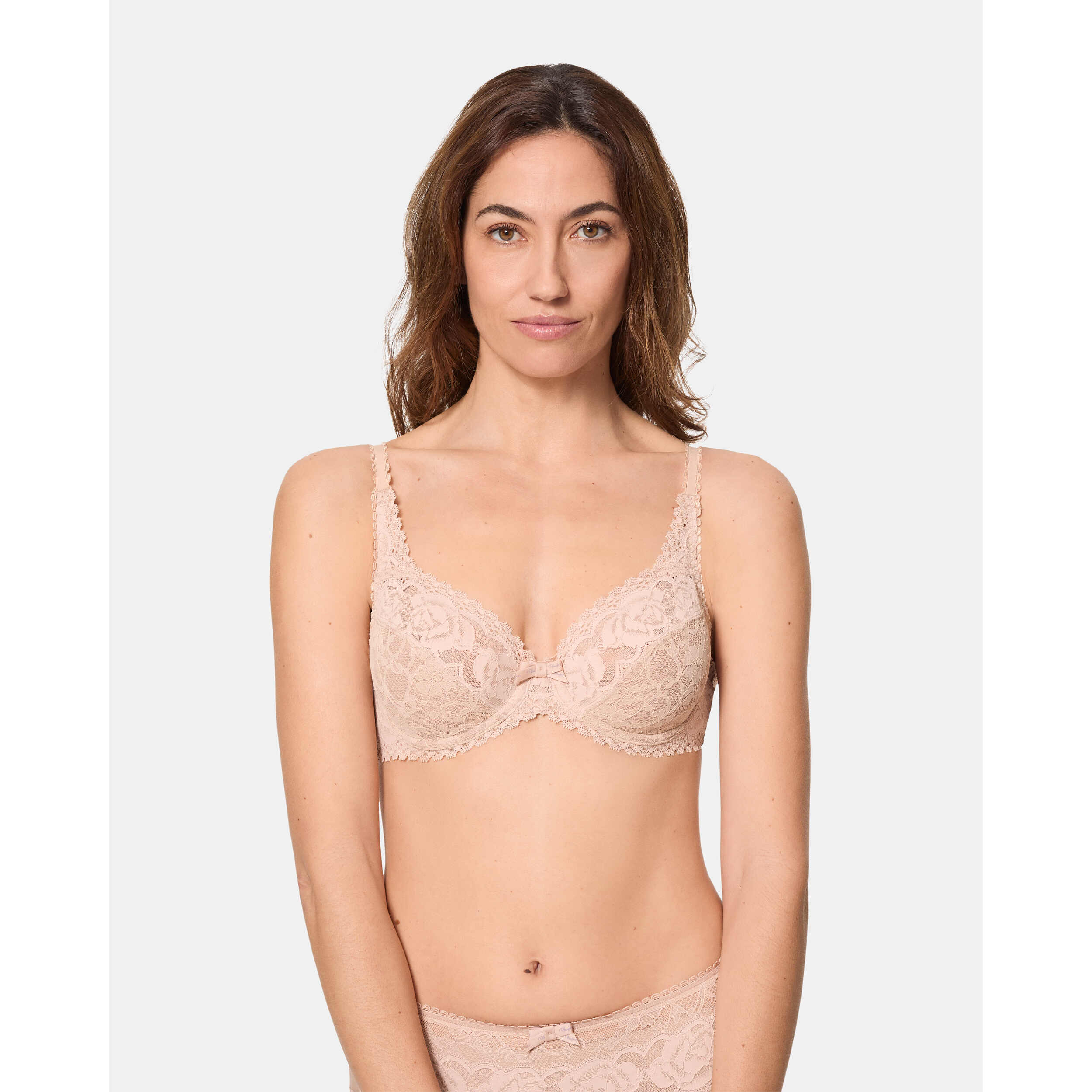 Sujetador con aros Flower Elegance. Con encaje reciclado