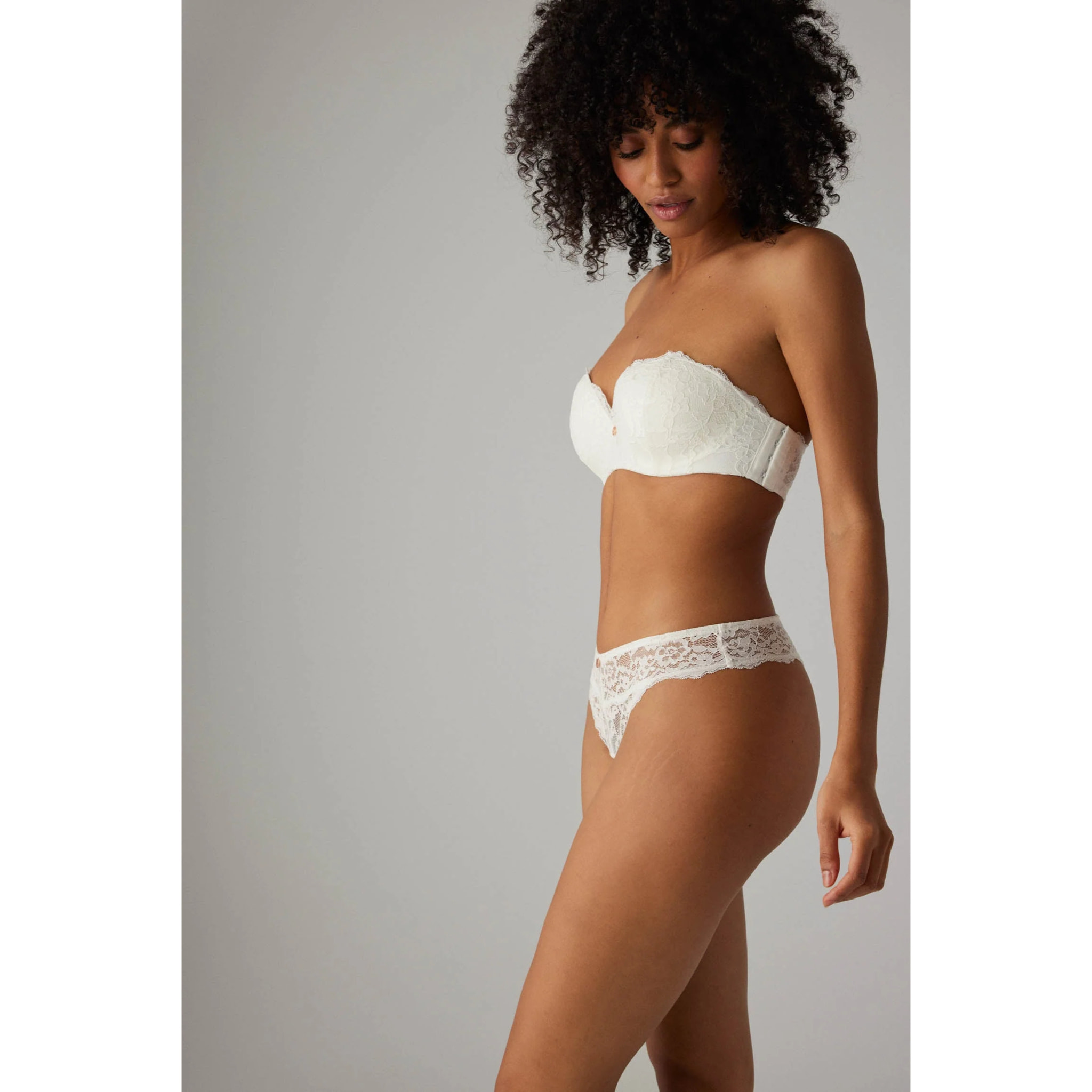 Perizoma lingerie con dettaglio plumetis avorio