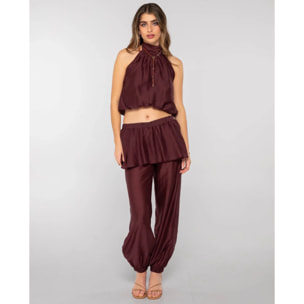 Blusa de mujer cuello halter y bajo abullonado