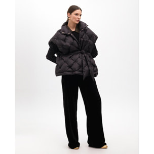 Gilet Imbottito Intrecciato con Cintura in Tessuto