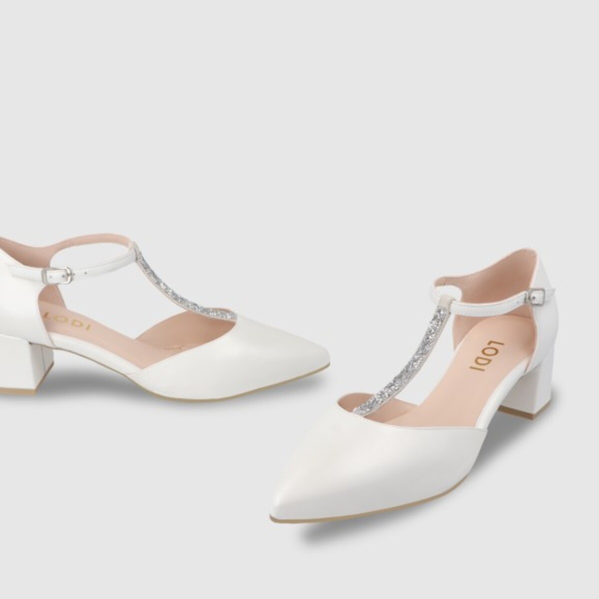 ZAPATOS DE SALÓN DE NOVIA BLANCOS CARLOT