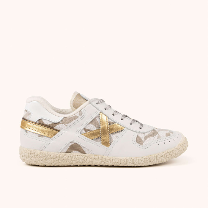 Zapatilla Casual de Piel Blanca con Detalles Dorados MUNICH GOAL 1644