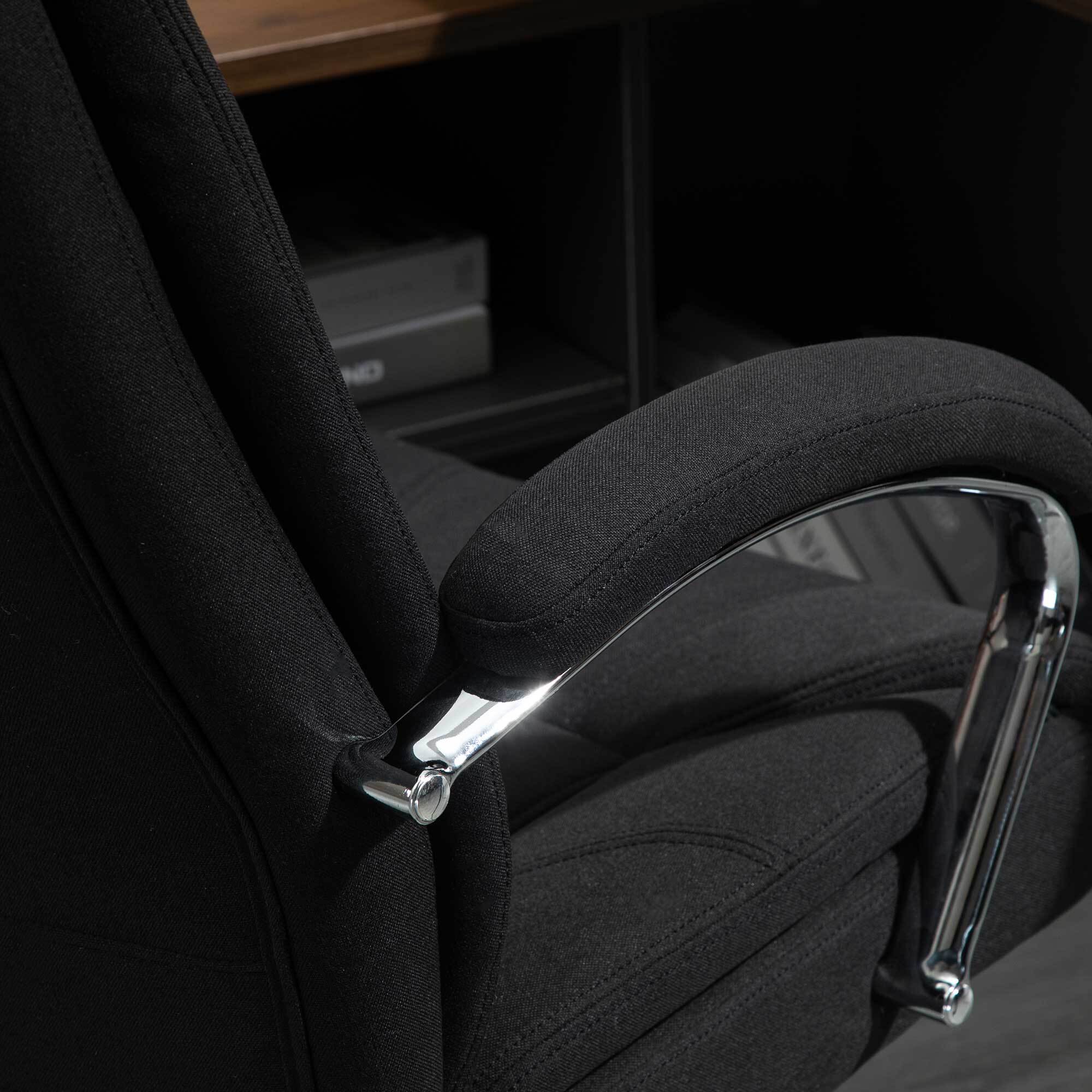 Fauteuil de bureau manager - chaise de bureau grand confort réglable pivotante - acier chromé tissu noir