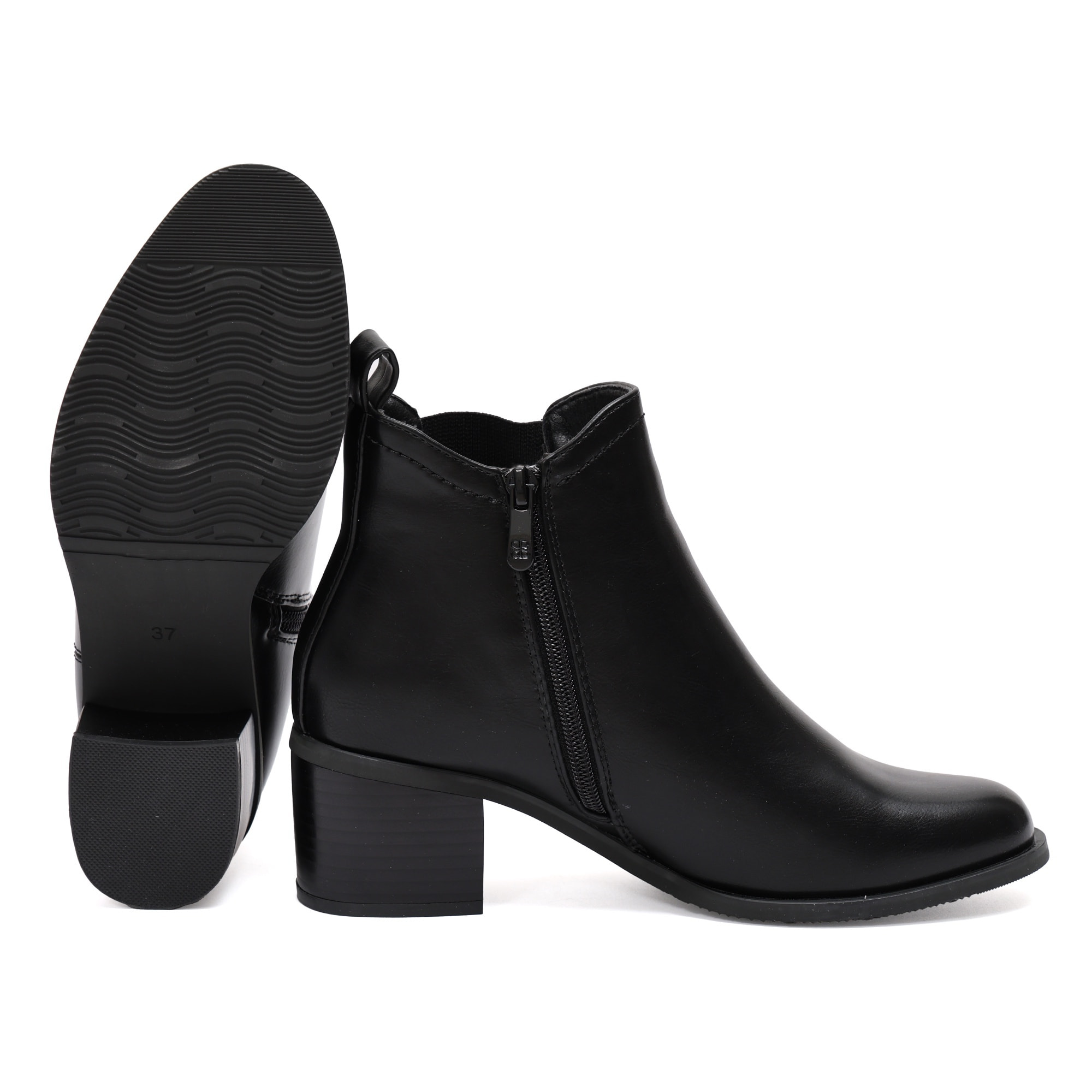 Stivaletto in simil pelle con fascia elastica