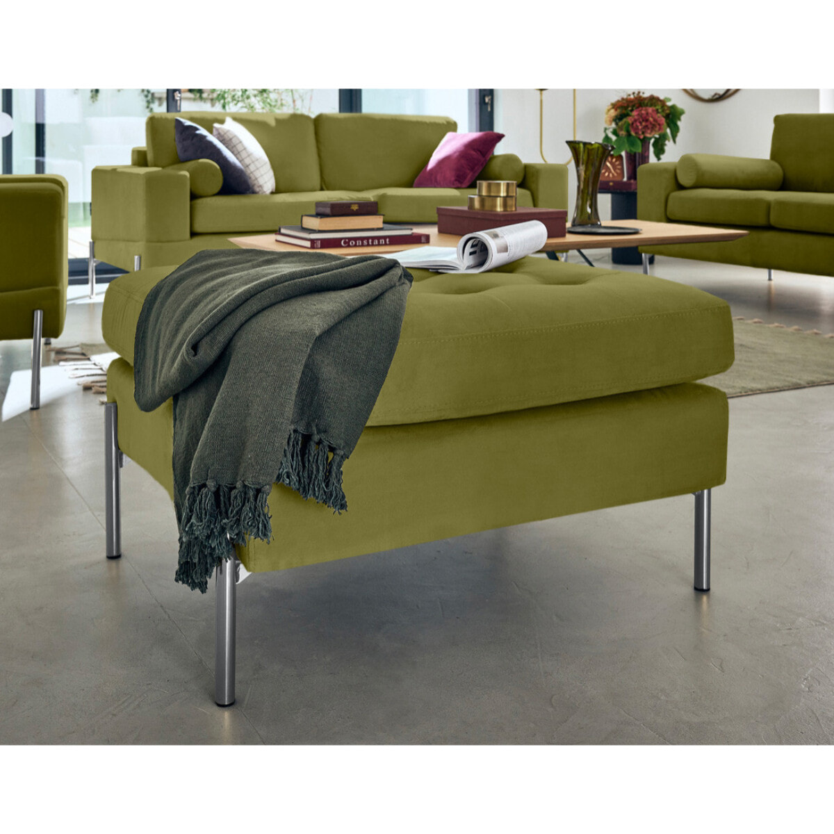 Isaure - pouf en velours - Vert Olive