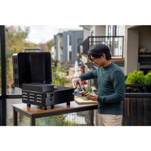 Barbecue pellet TRAEGER Ranger TFT18KLDE noir à poser, 40x29 cm