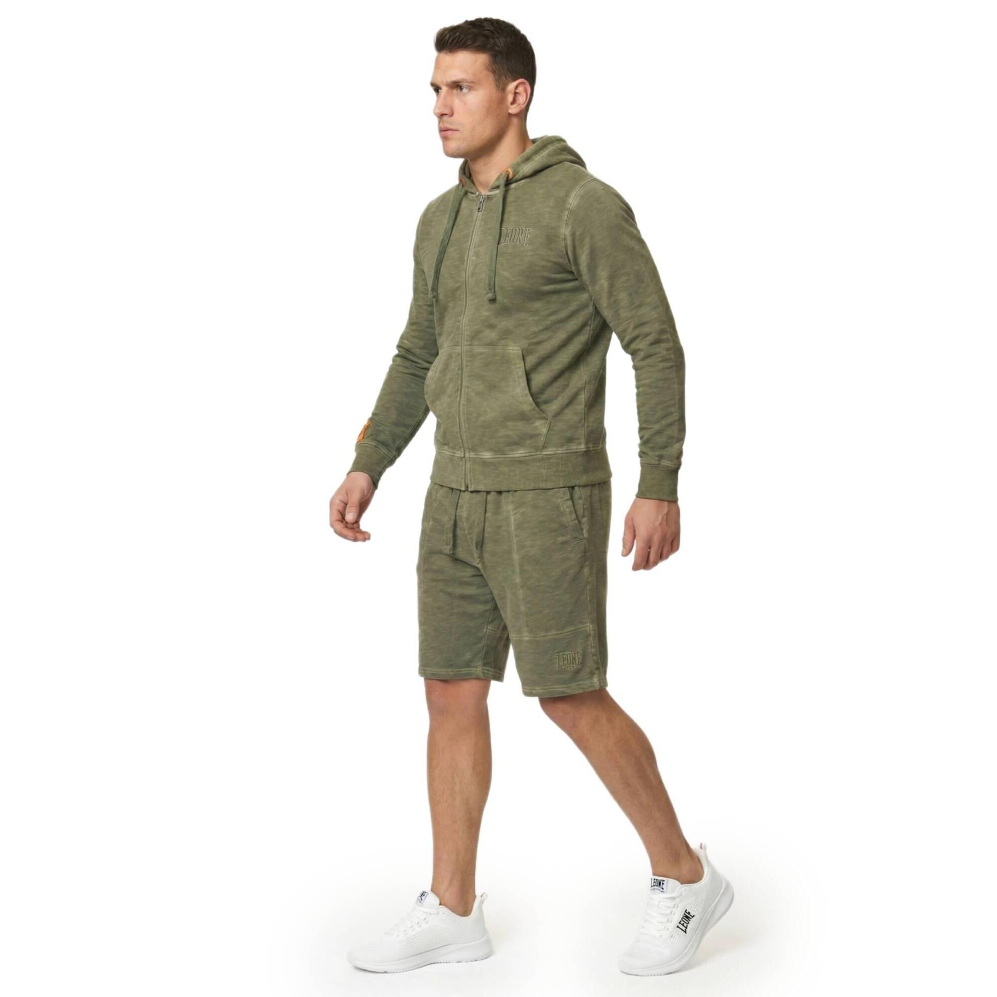 Bermudas de hombre con efecto desgastado