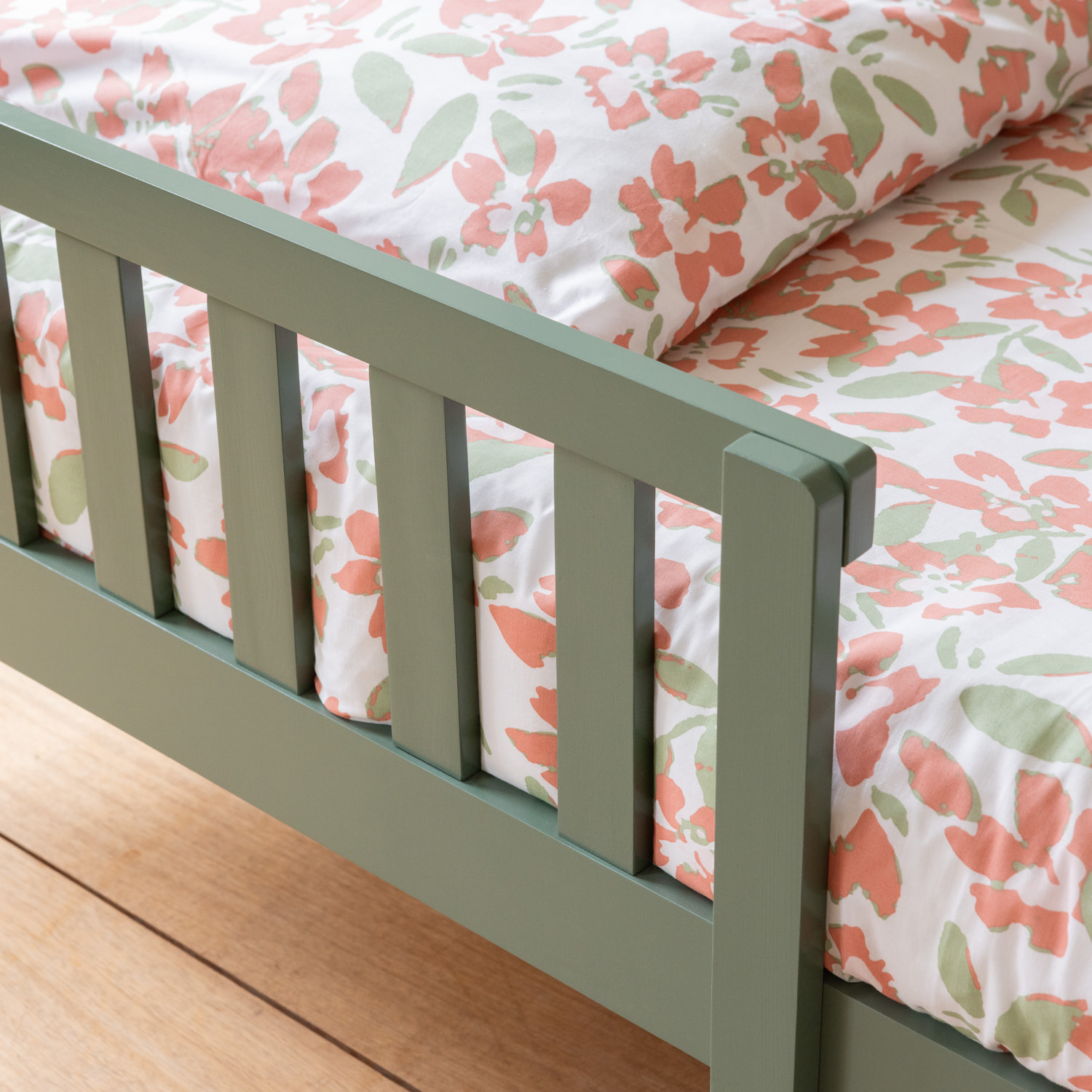 Lit cabane pour enfant 190x90cm vert MARCEAU