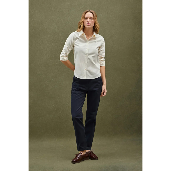 Camisa oxford color crema de corte regular con bordado Rigby Go