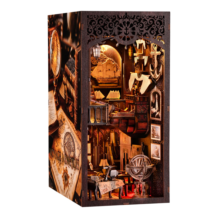 Memoria de navegación. Book Nook de madera, diseño 3D realista con gran detalle, cubierta y luces led.