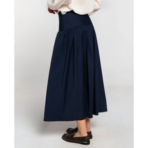 Falda de rayas con canesú ancho y bajo pañuelo