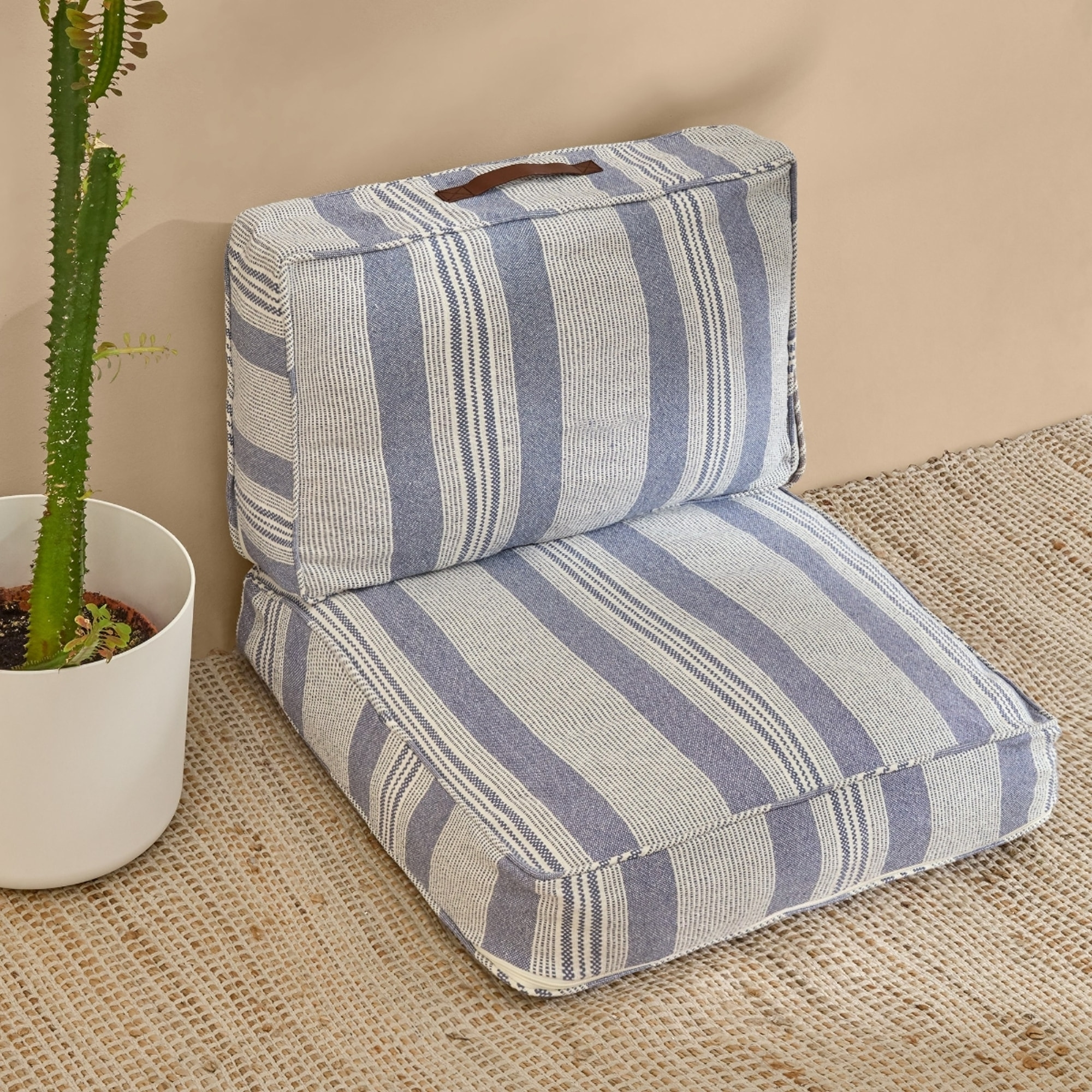 Cojín palet rayas Liraticompleto color azul