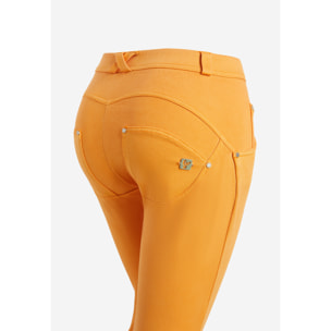 Pantaloni push up WR.UP® clessidra tessuto navetta ecologico