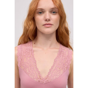 Canotta termica con scollo a V e dettagli in pizzo rosa