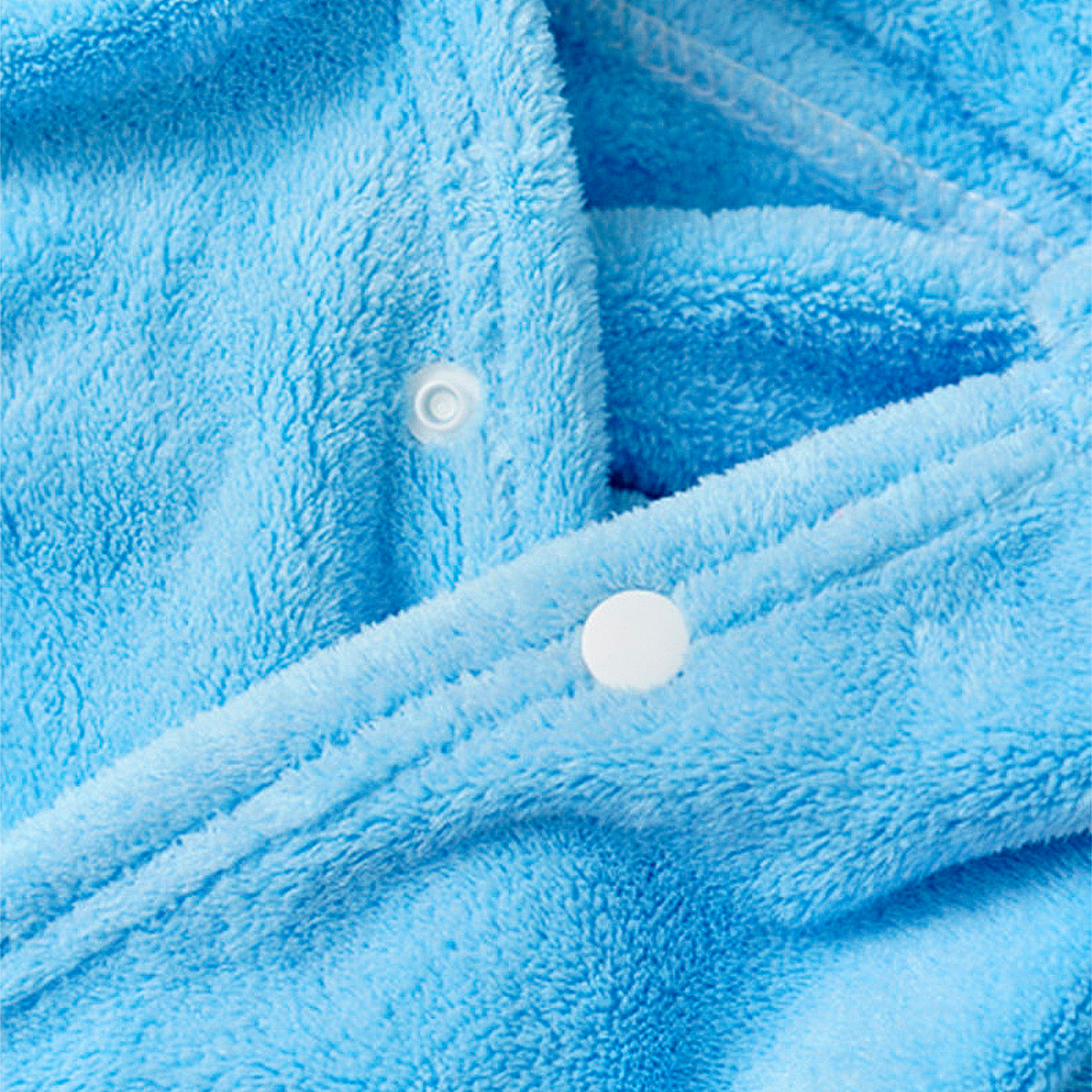 Accappatoio per bambini con cappuccio design pecorella bianca. 70x140 cm.