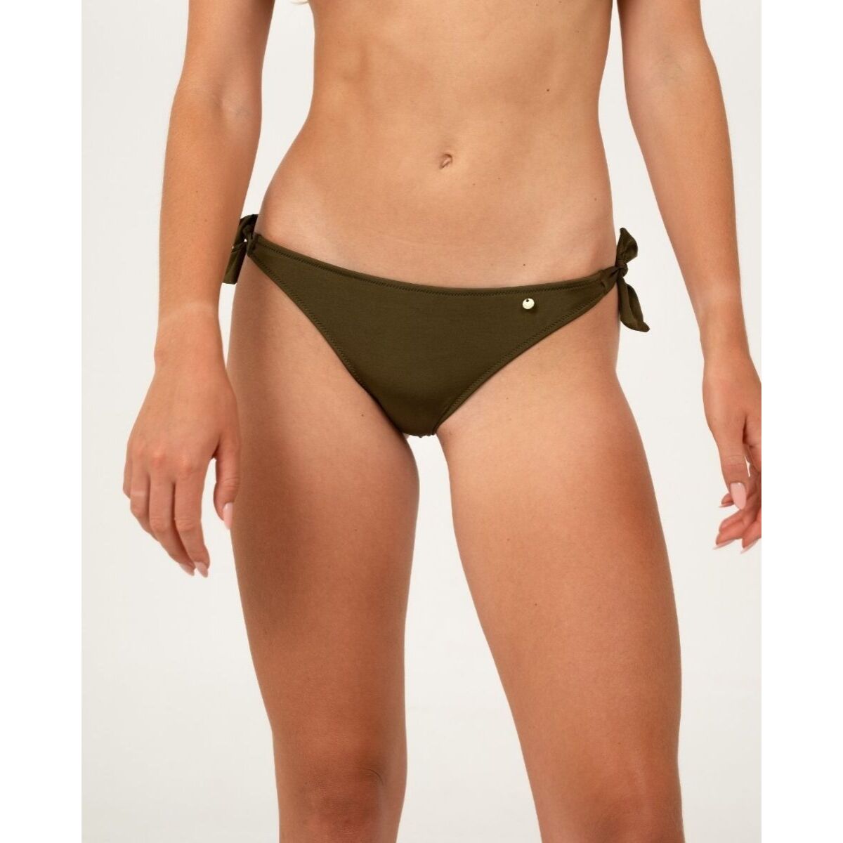 Olivia Bottom Normal