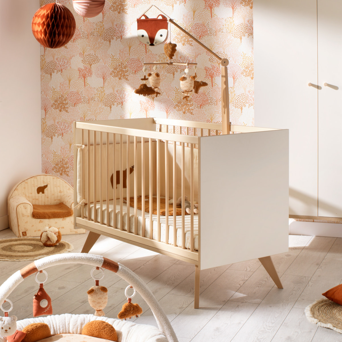 Chambre bébé complète Camille, Lit 120x60 et Commode à langer - décor vanille
