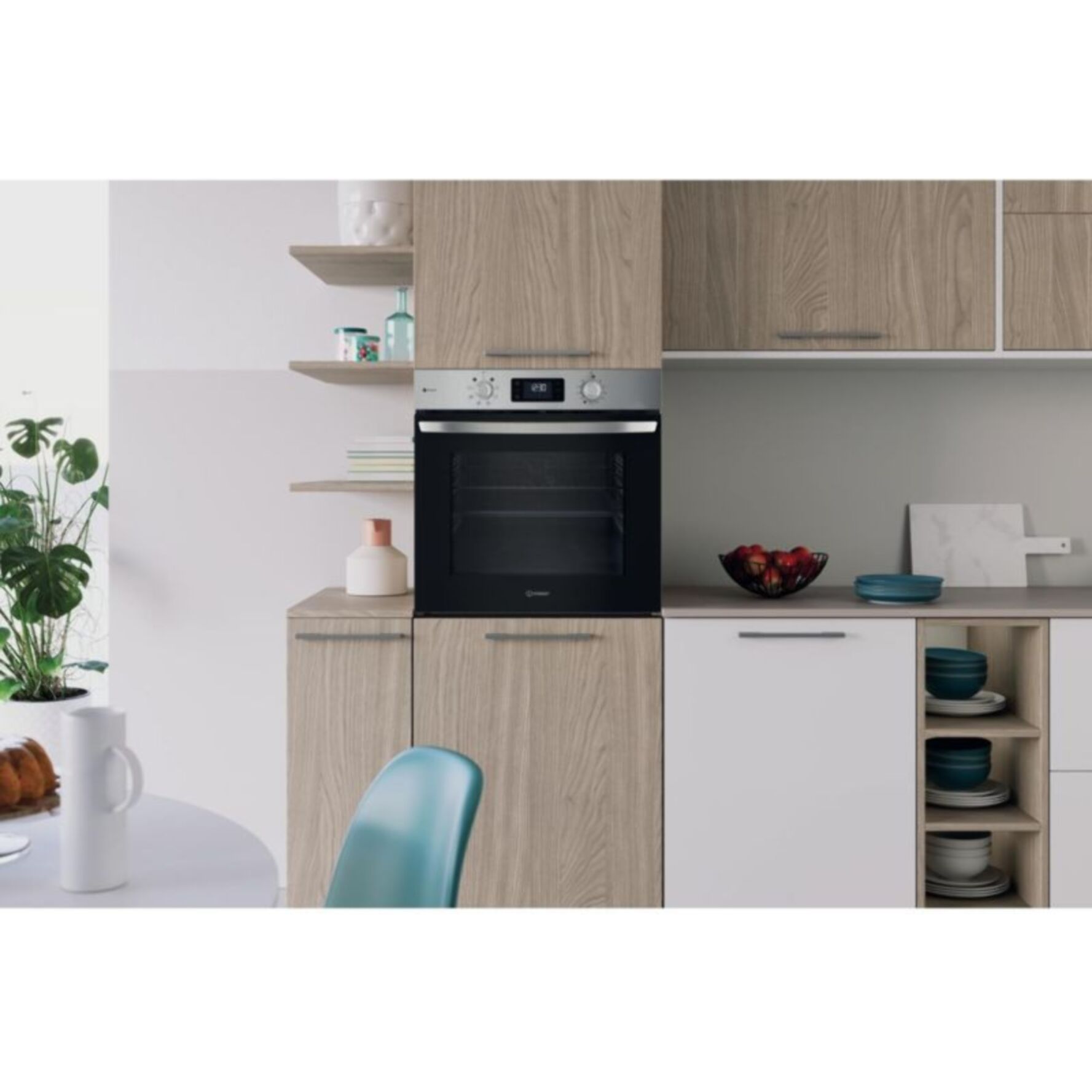 Four encastrable INDESIT IO255CSX