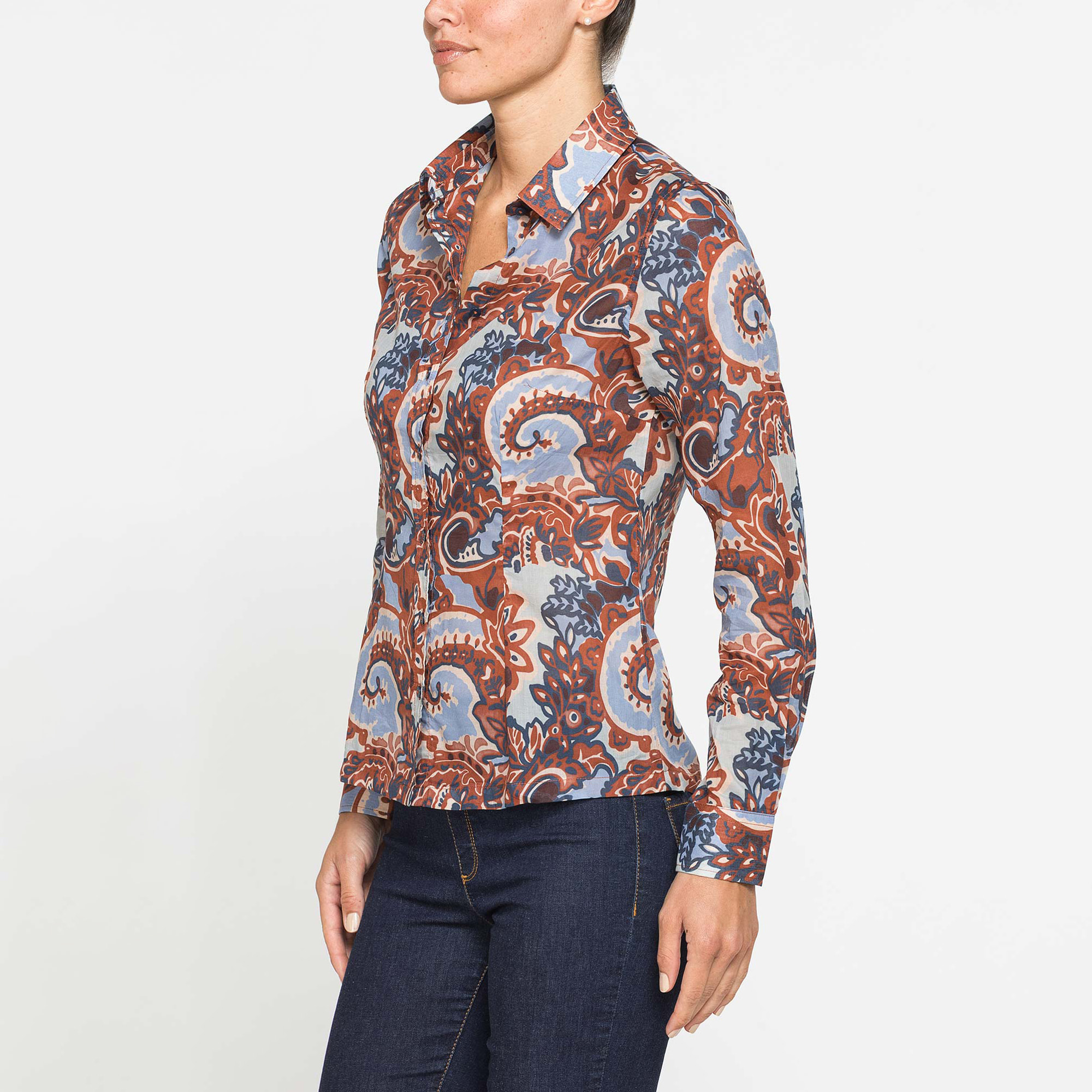CAMICIA IN MUSSOLA CON MANICHE LUNGHE