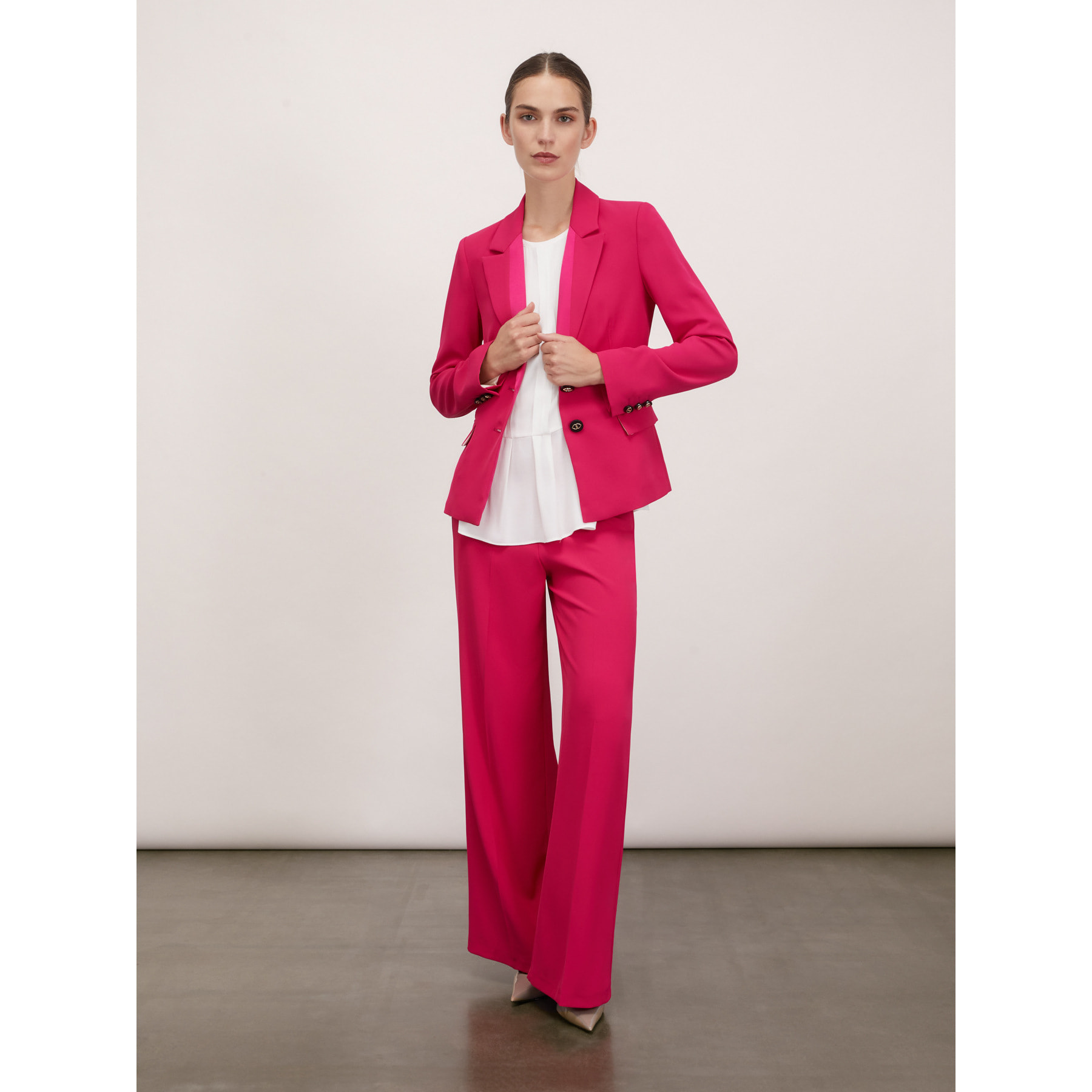 Motivi - Blazer de botonadura sencilla con inserciones de satén - Fuchsia