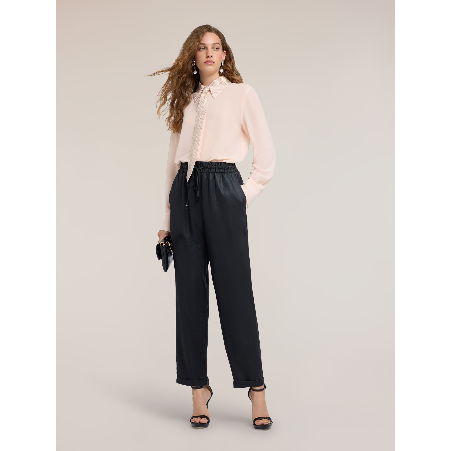 Motivi - Camicia in georgette con colletto e cravatta di strass - Rosa