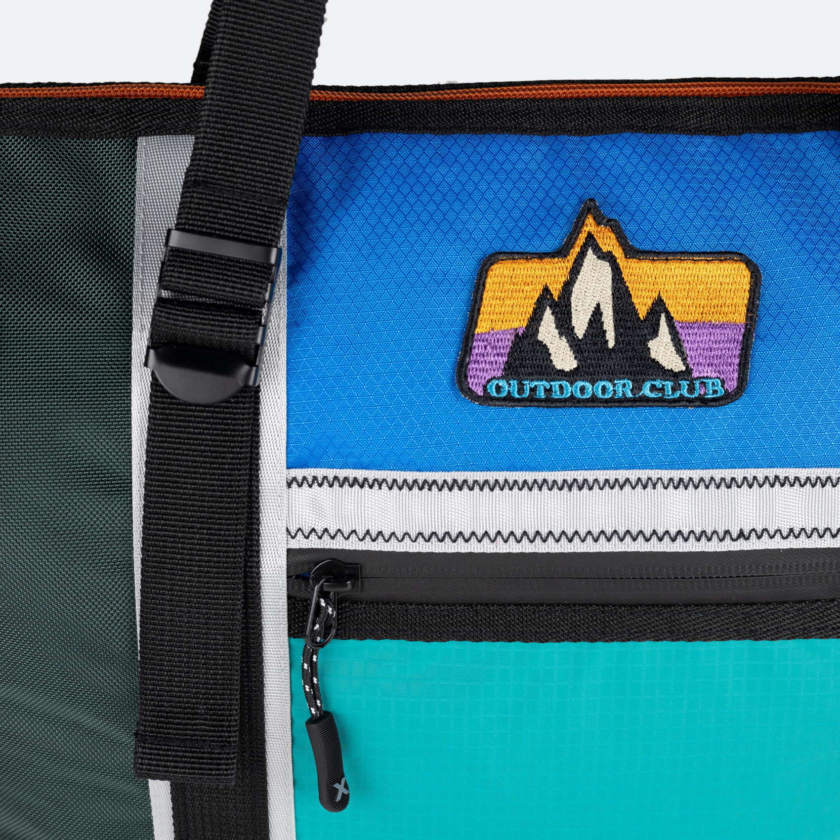 FOLLOW MESSENGER BLOCKCOLOR