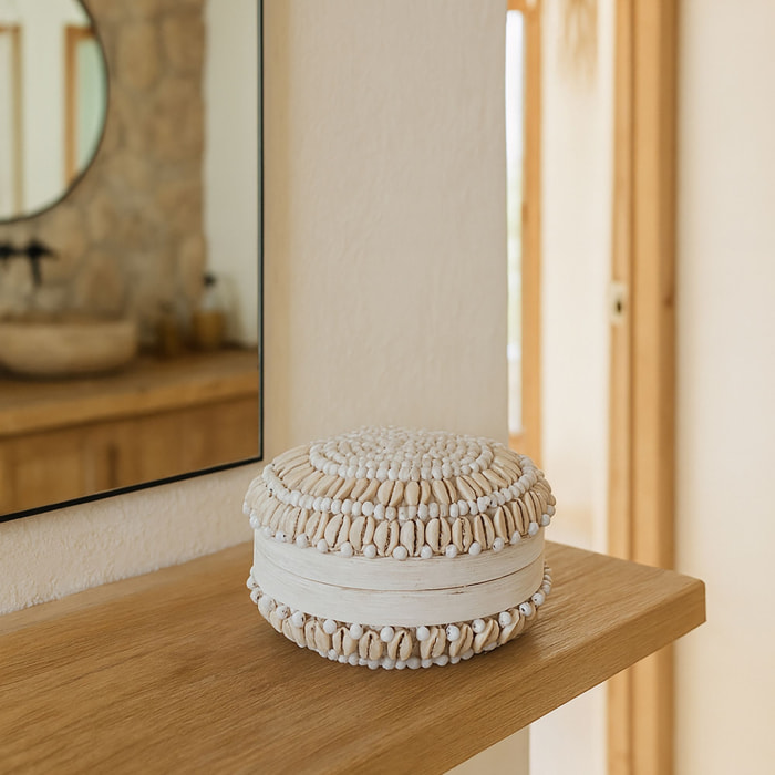 Boîte en bambou et coquillages blancs KOLOA