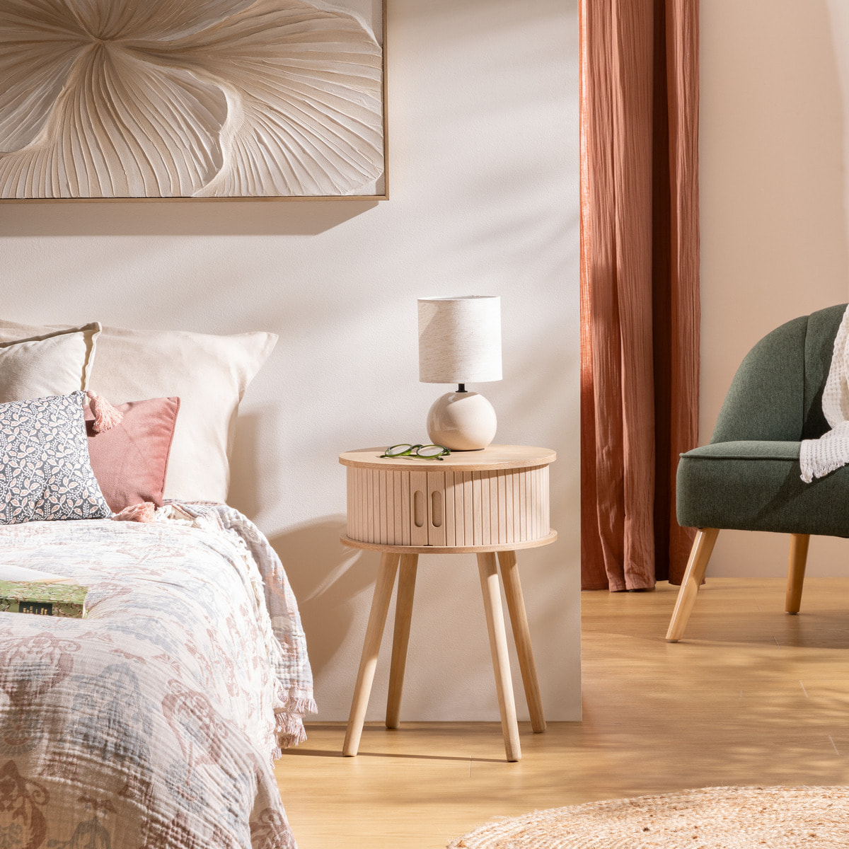 Chevet 2 portes "Nysos" crème 54x40x40cm