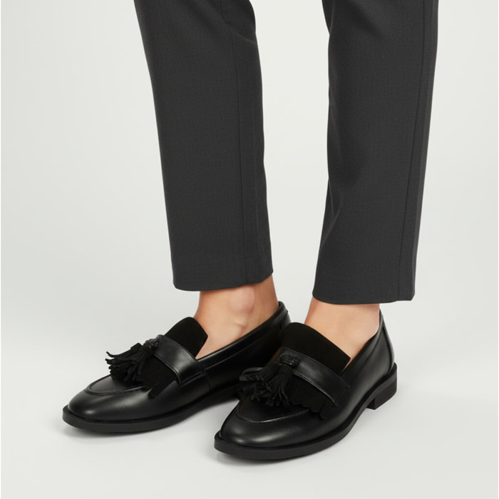 Mocassino con frange - tacco 2,5 cm