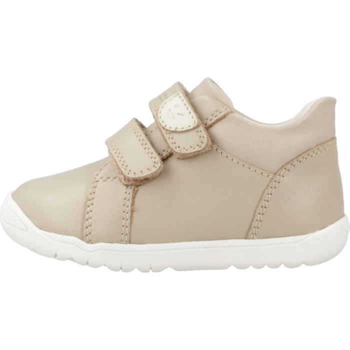 Zapatos Niño de la marca GEOX  modelo B MACCHIA BOY Beige