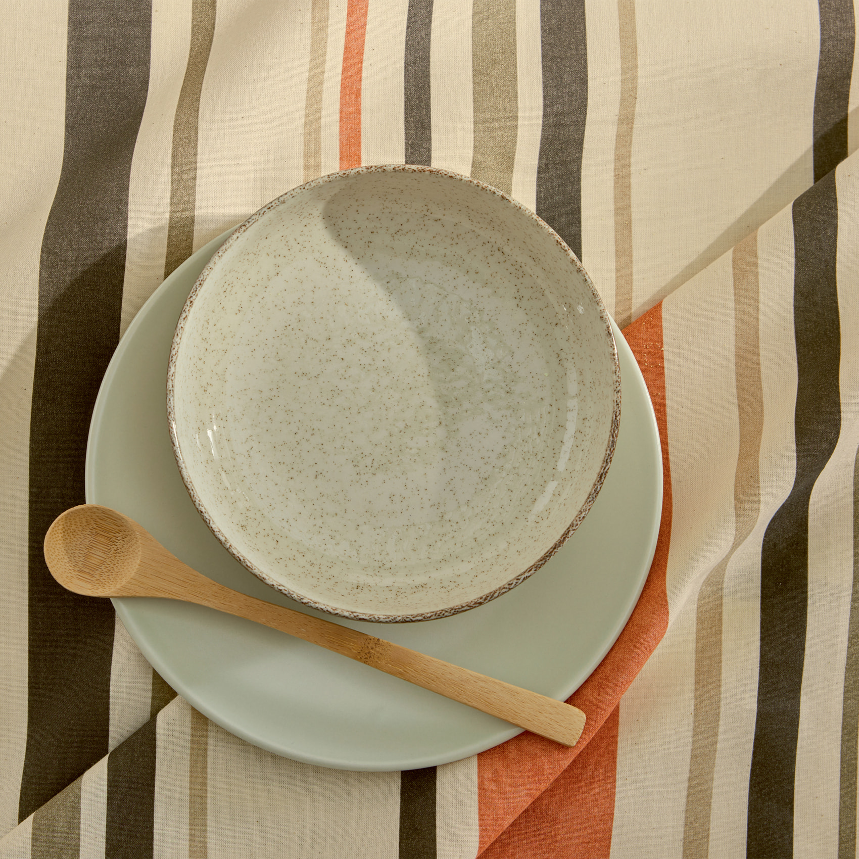 Nappe ovale coton enduit rayures basque - Beige