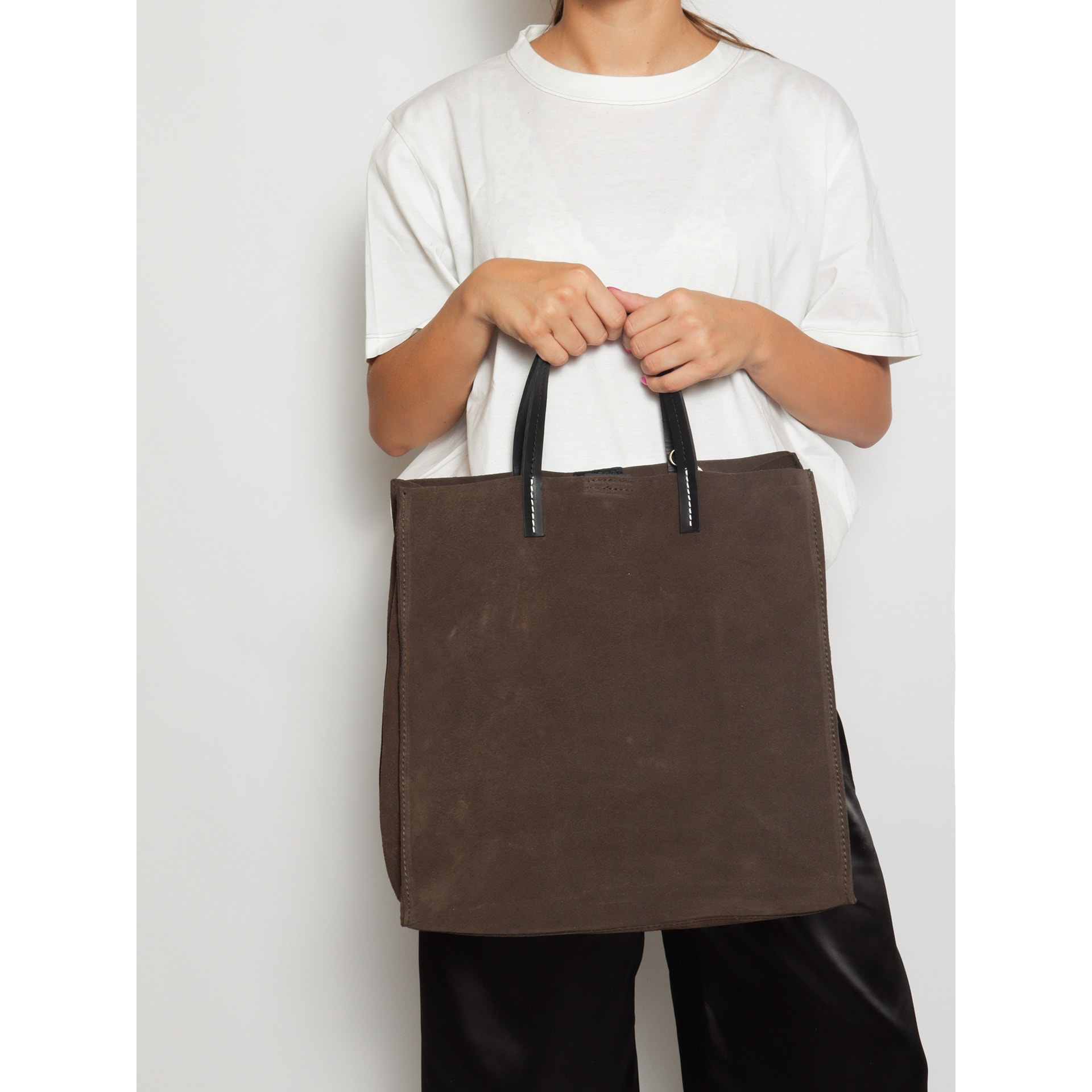 Borsa a mano da donna Made in Italy - Modello Novara Lux - Pelle Scamosciata - 34.5 x 32.0 x 17.0 cm