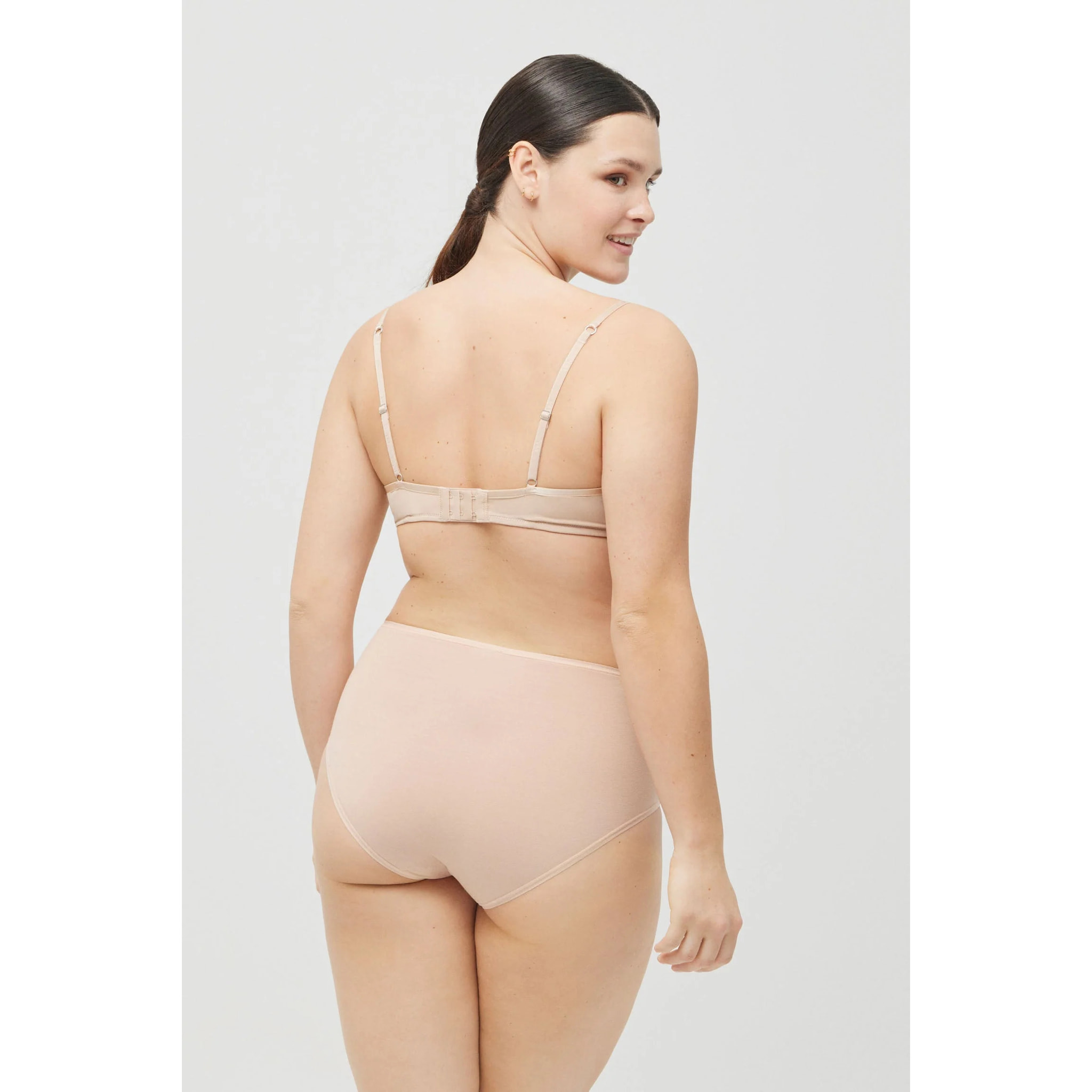 Slip a controllo elevato beige