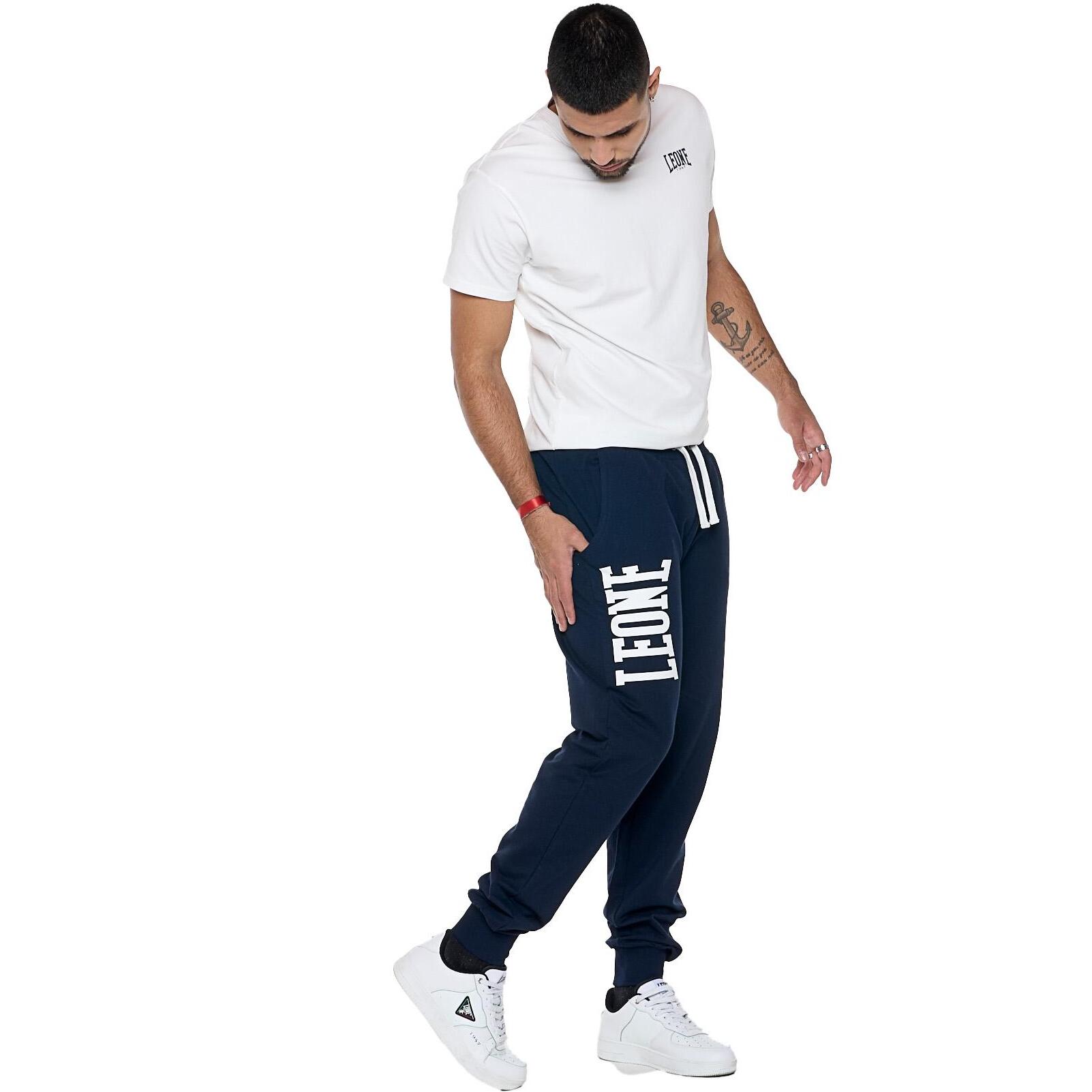 Pantalón de deporte de invierno para hombre con puño y gran logo 'Basic'