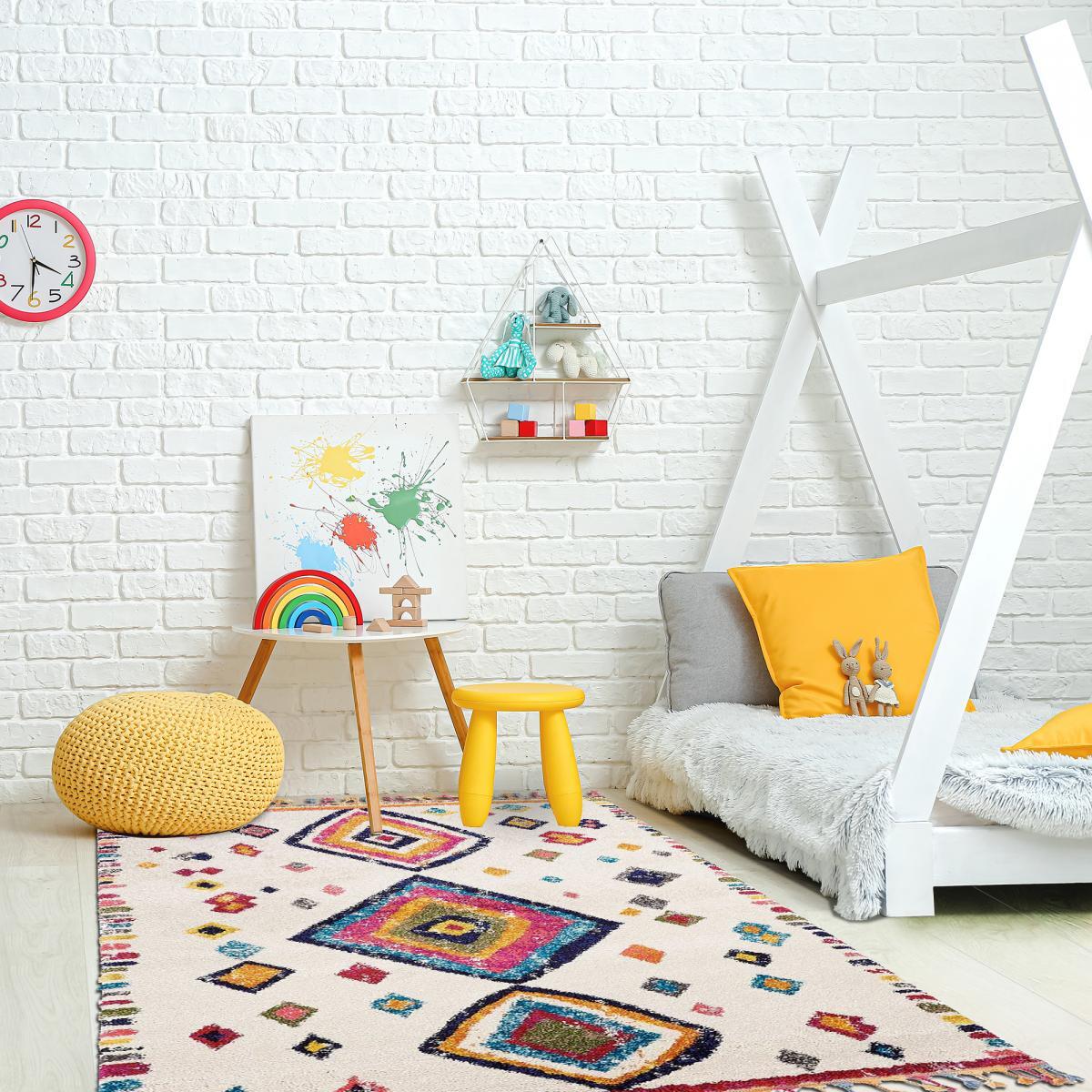 Tapis Mevo crème et multicolore motif traditionnel berbère