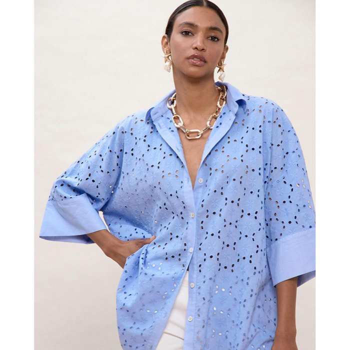 Abito corto oversize ricamato in Svizzera