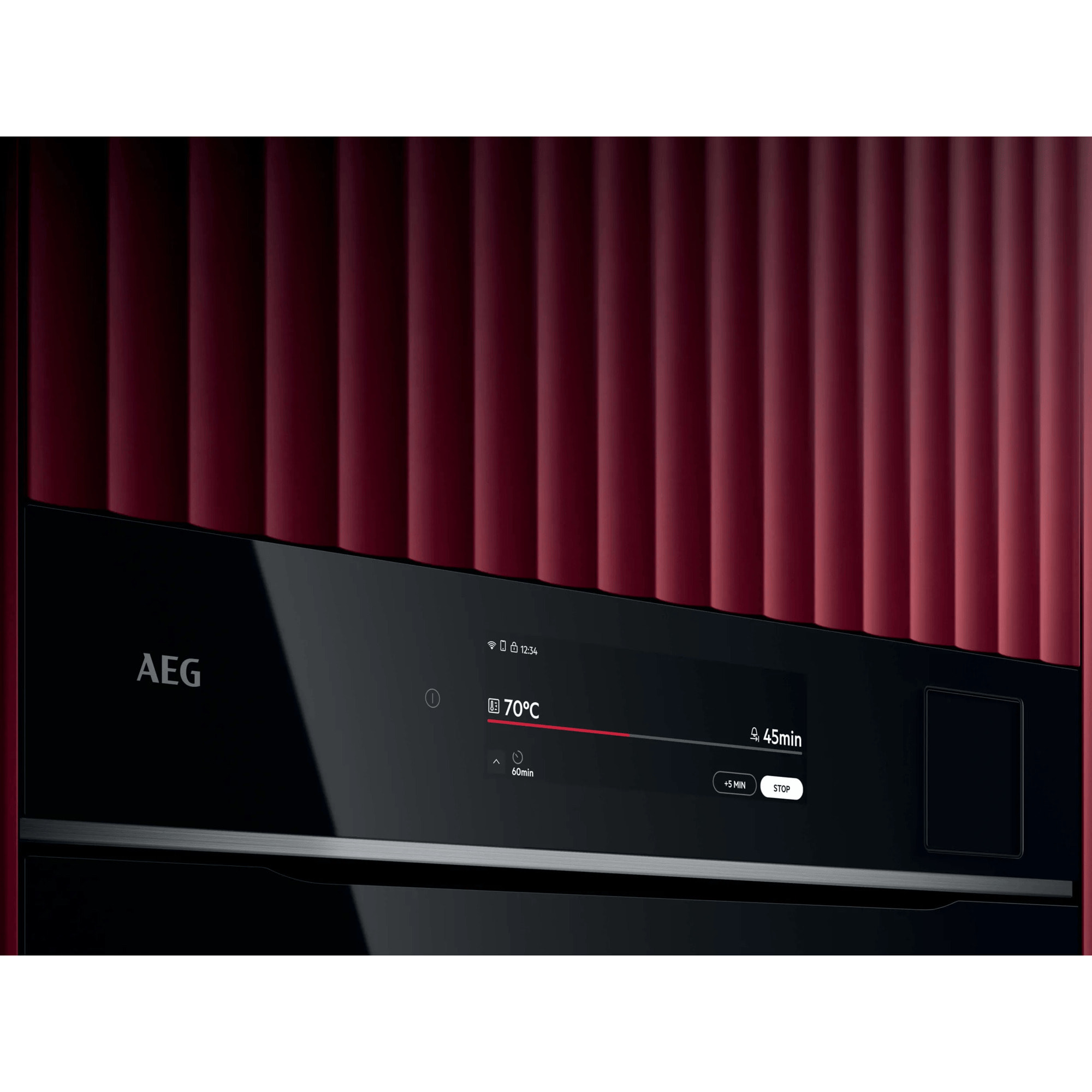 AEG Horno compacto de vapor Serie 9000 ProAssist con SteamPro con Display CookSmart Touch+ 7,8 '', con WiFi TP9SK821B