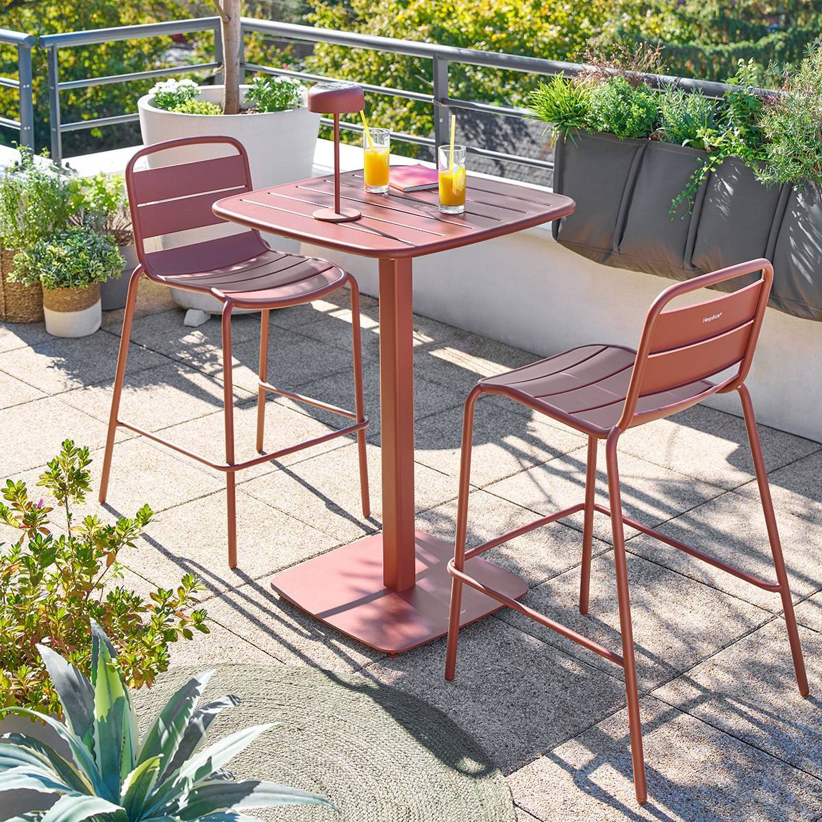 Table haute de jardin 2 places Alegoria 70x70cm acajou