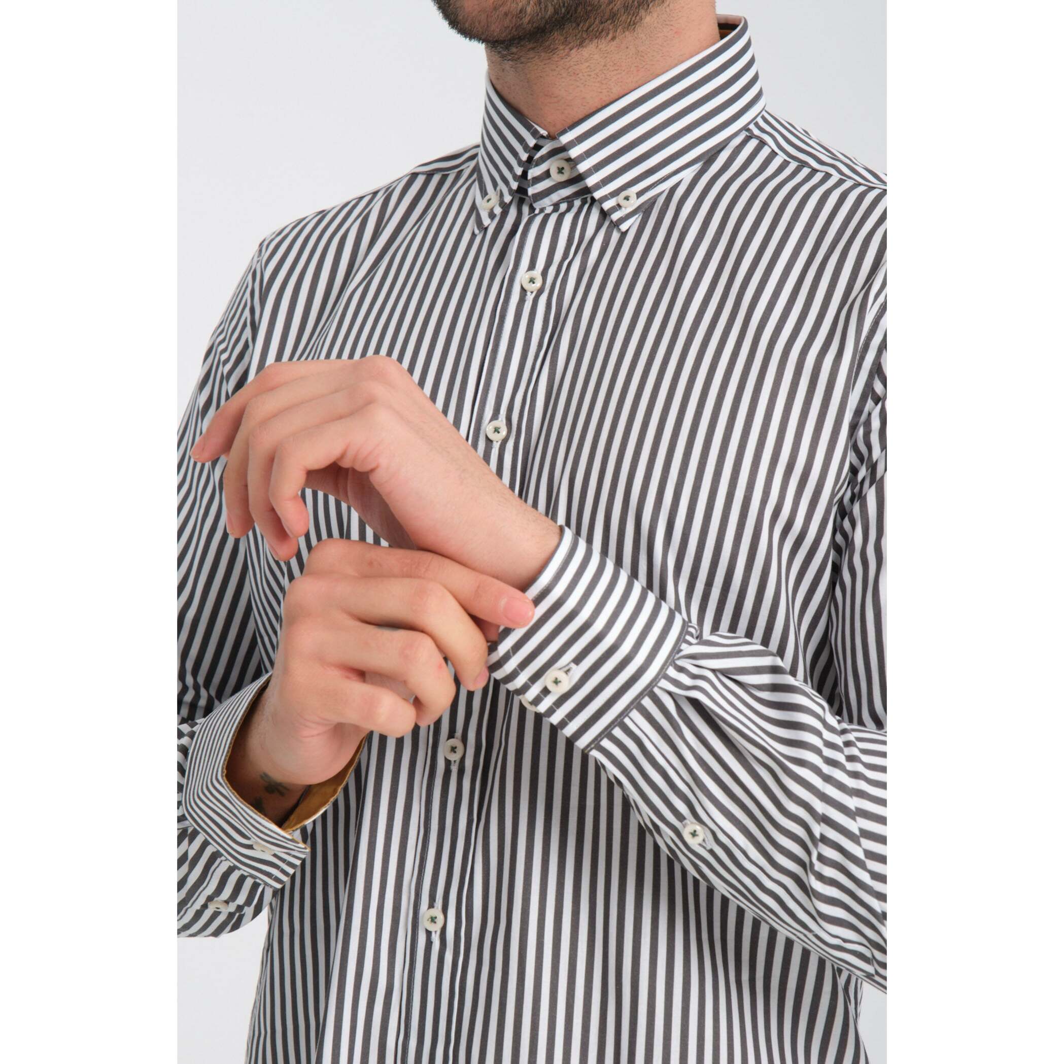 camicia uomo 1 bottone button down slim Popeline Stretch Riga Media Bianco e Grigio Scuro