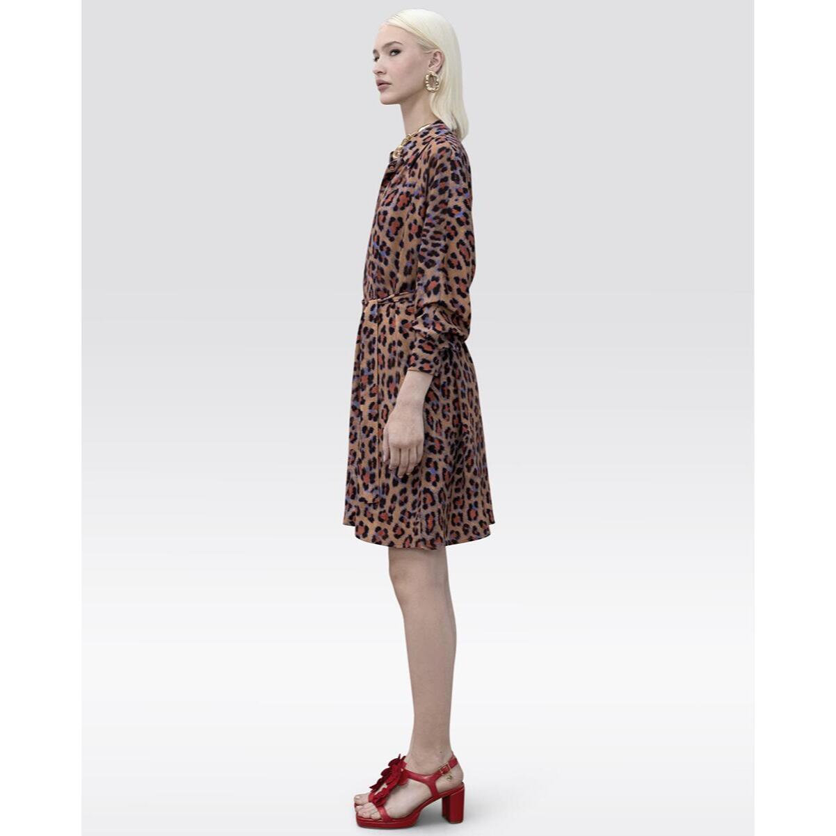 Abito corto con stampa animalier