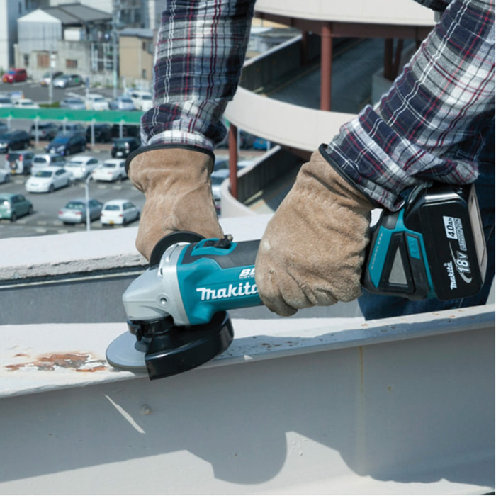 Amoladora Ø125 mm 18V Li-Ion DGA504Z MAKITA - sin batería - DGA504Z