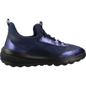Sneakers de  Mujer de la marca GEOX  modelo 142376 VIOLETA