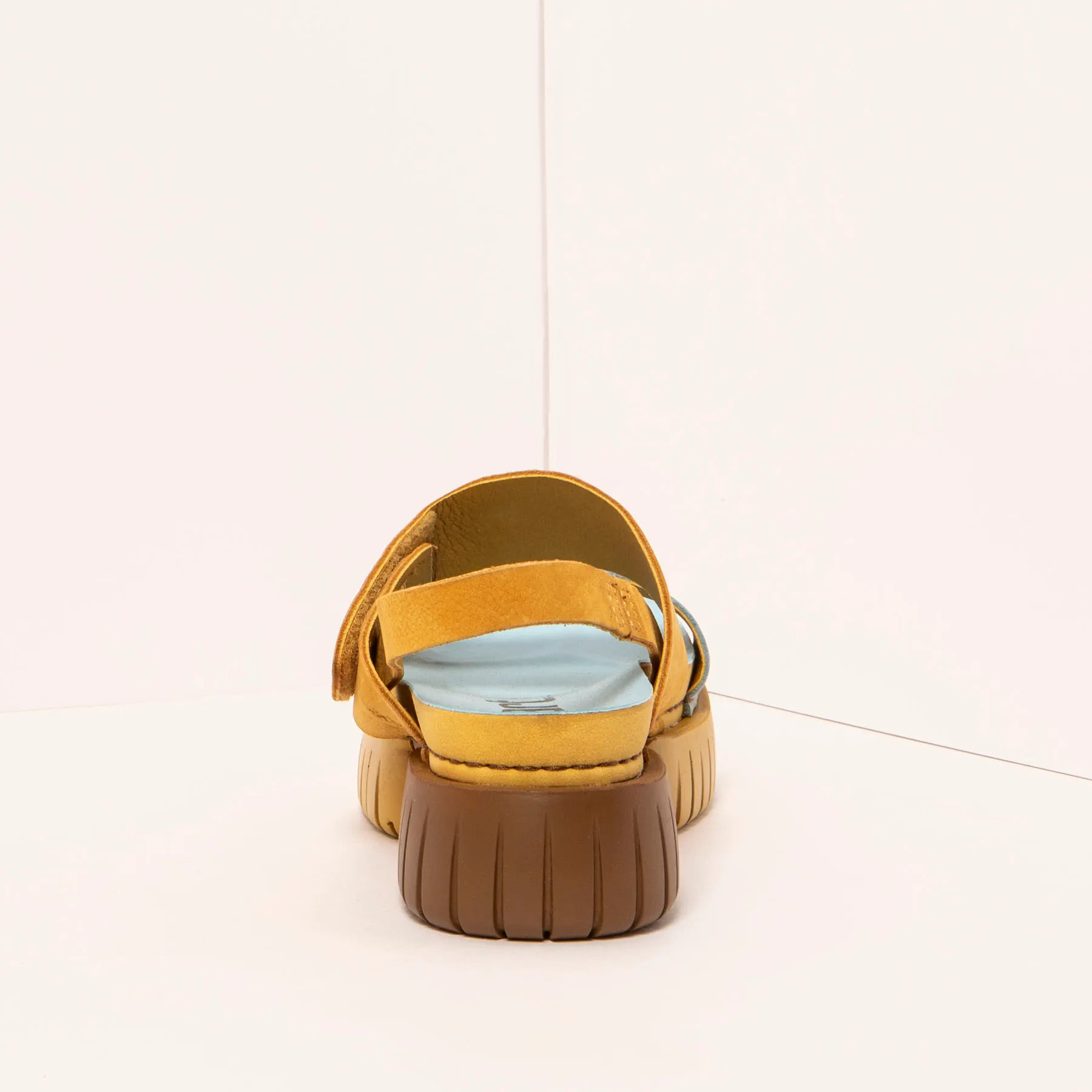 Sandalias 1881 NOBUCK HONEY/ MADEIRA color Honey