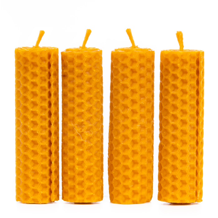 Pack de 4 velas de miel, de cera de abeja natural. 2.5 horas de duración.